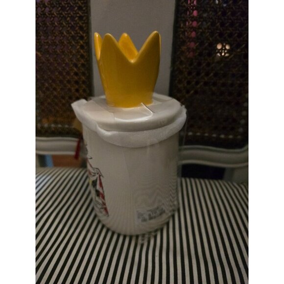 NWT Rae Dunn Disney Alice in Wonderland Queen of Hearts Mug Topper - Picture 6 of 9